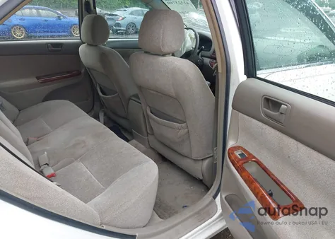 2004 Toyota Camry Le/Se/Std/Xle from USA, damaged, VIN JTDBE32K740273954